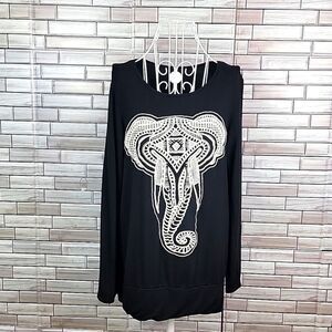 Noble U elephant graphic top Size L
